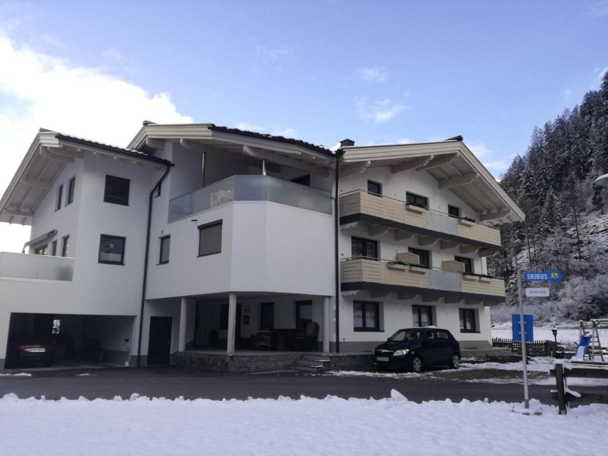 Gaestehaus Holaus Mayrhofen Zewnętrze zdjęcie